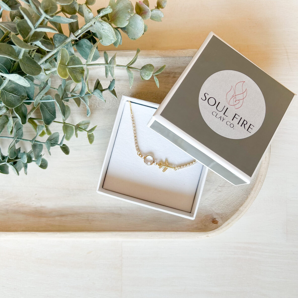 Gold Bracelet - Soul Fire Clay – Image 3